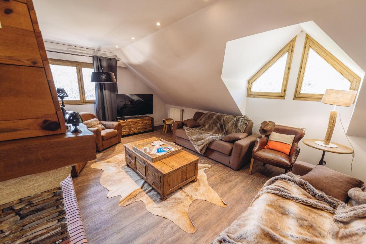 Chalet La Perle De L'Oisans - Appartements D'Exception ヴォジャニー エクステリア 写真